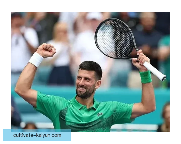 德约科维奇强势回归澳网赛场再掀冠军争夺热潮新赛季焦点战引关注