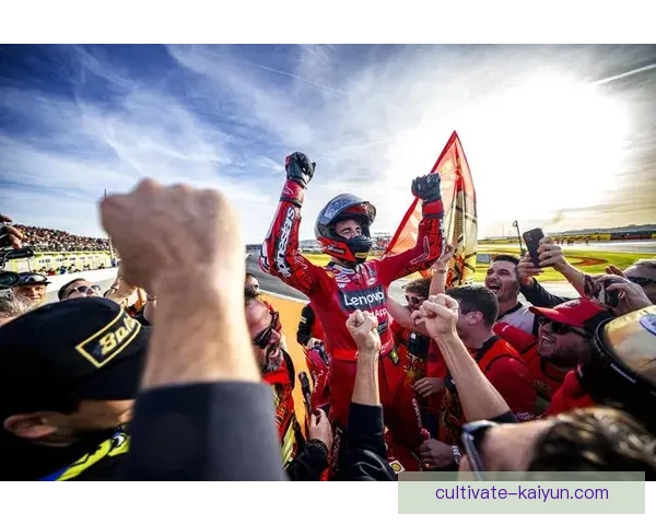 MotoGP赛季新篇章开幕 世界顶级车手争夺冠军荣耀